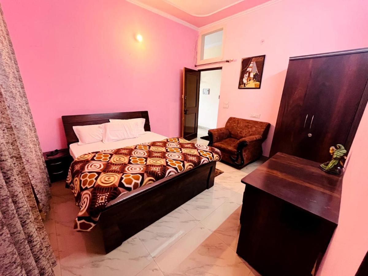 Apartamento Sugandhim Kutir Dehradun Exterior foto